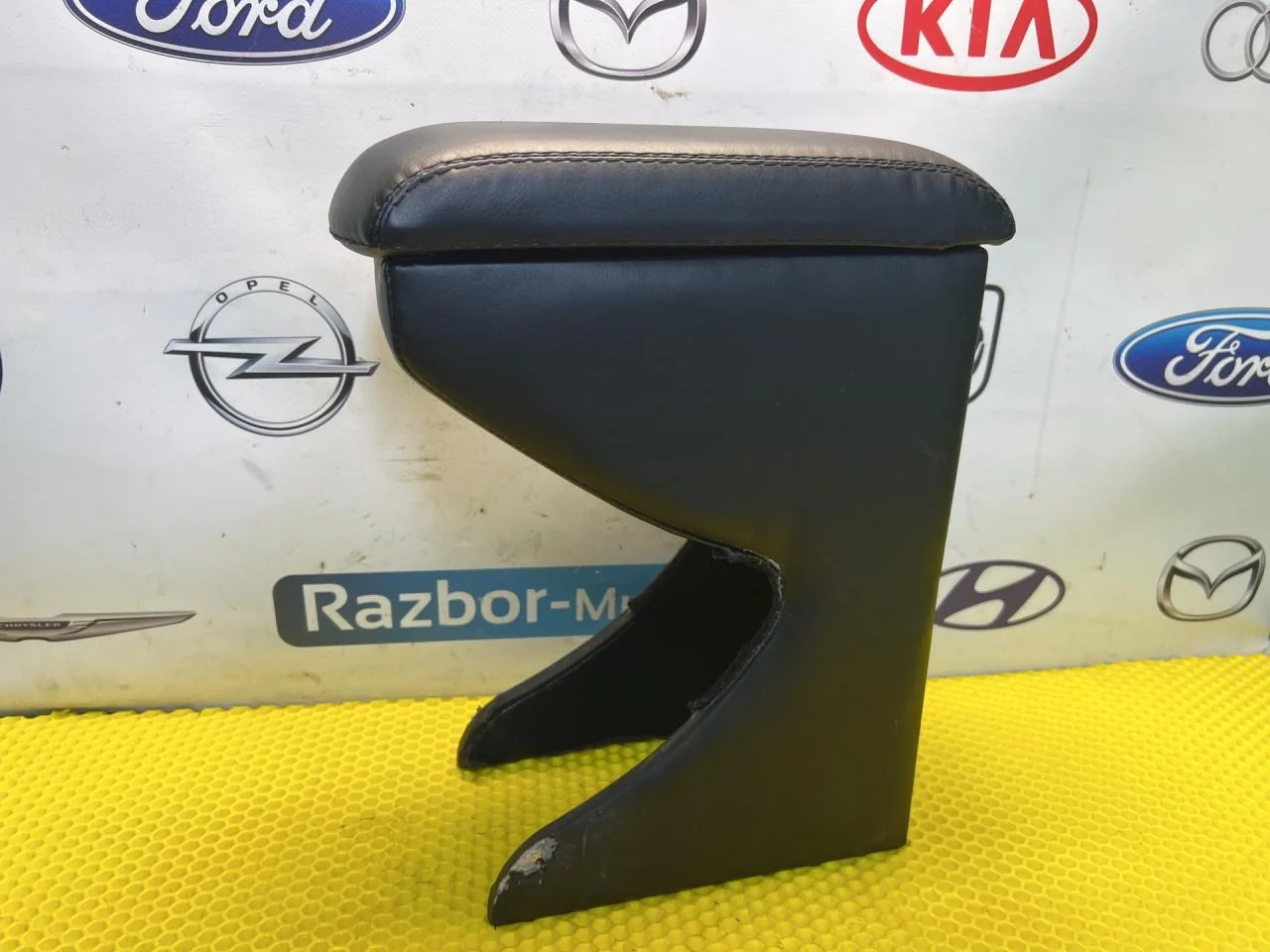 Подлокотник Ford Focus 1 - миниатюра 5