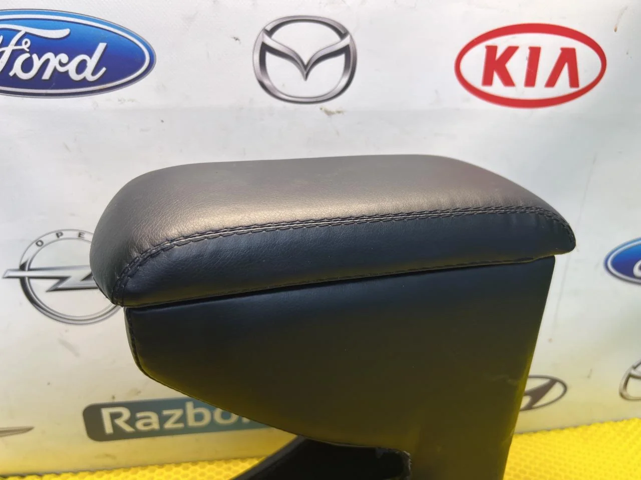 Подлокотник Ford Focus 1 - миниатюра 7