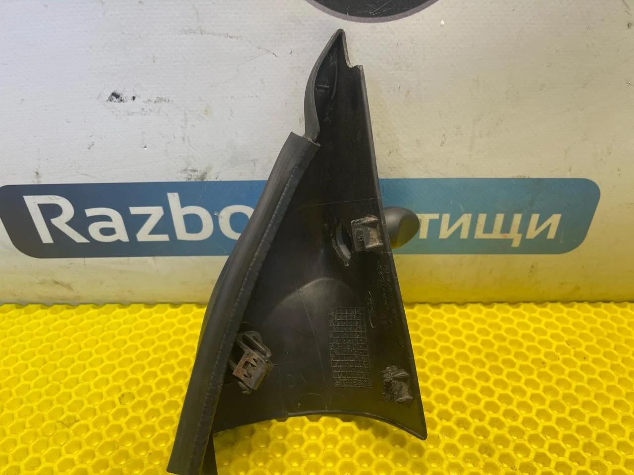 Накладка (крышка) на зеркало Ford Focus рест. 2003 - миниатюра 4