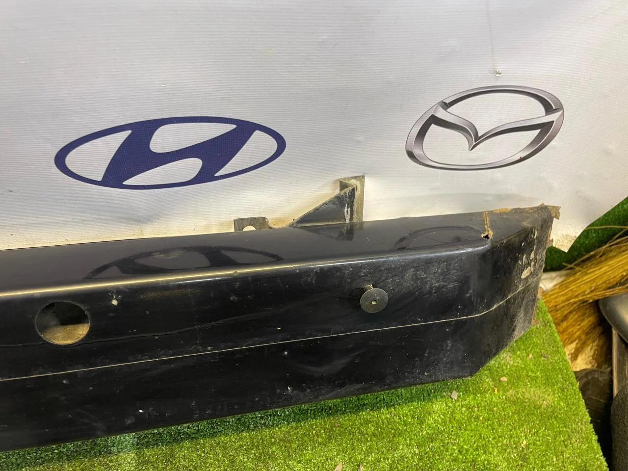 Усилитель заднего бампера Ford Focus 2001 - миниатюра 4