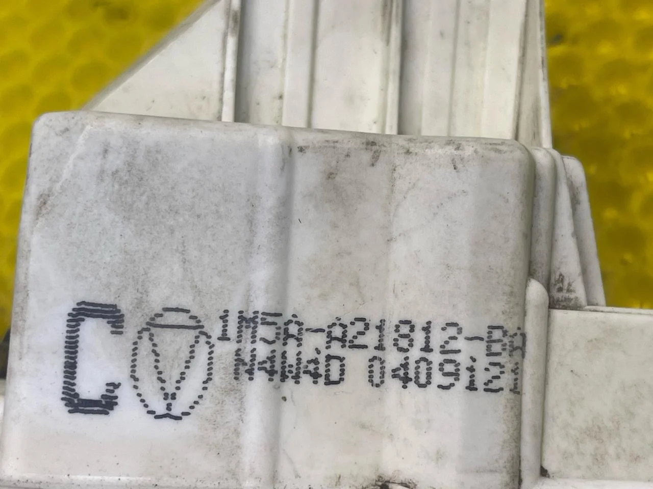 Замок двери Ford Focus правый - миниатюра 8