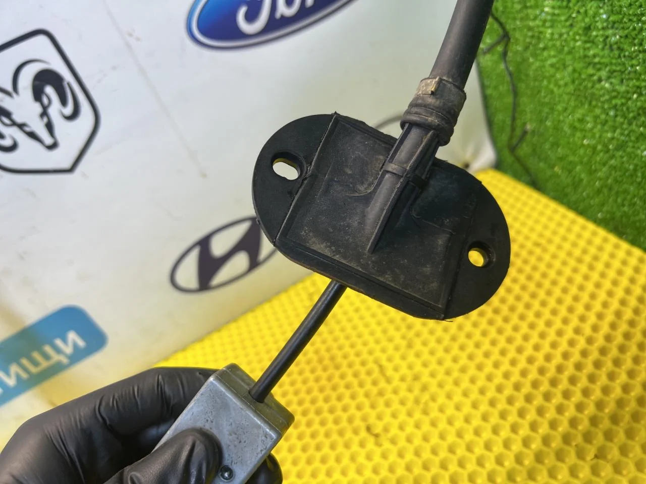 Трос кулисы АКПП 4F27E Ford Focus - миниатюра 5