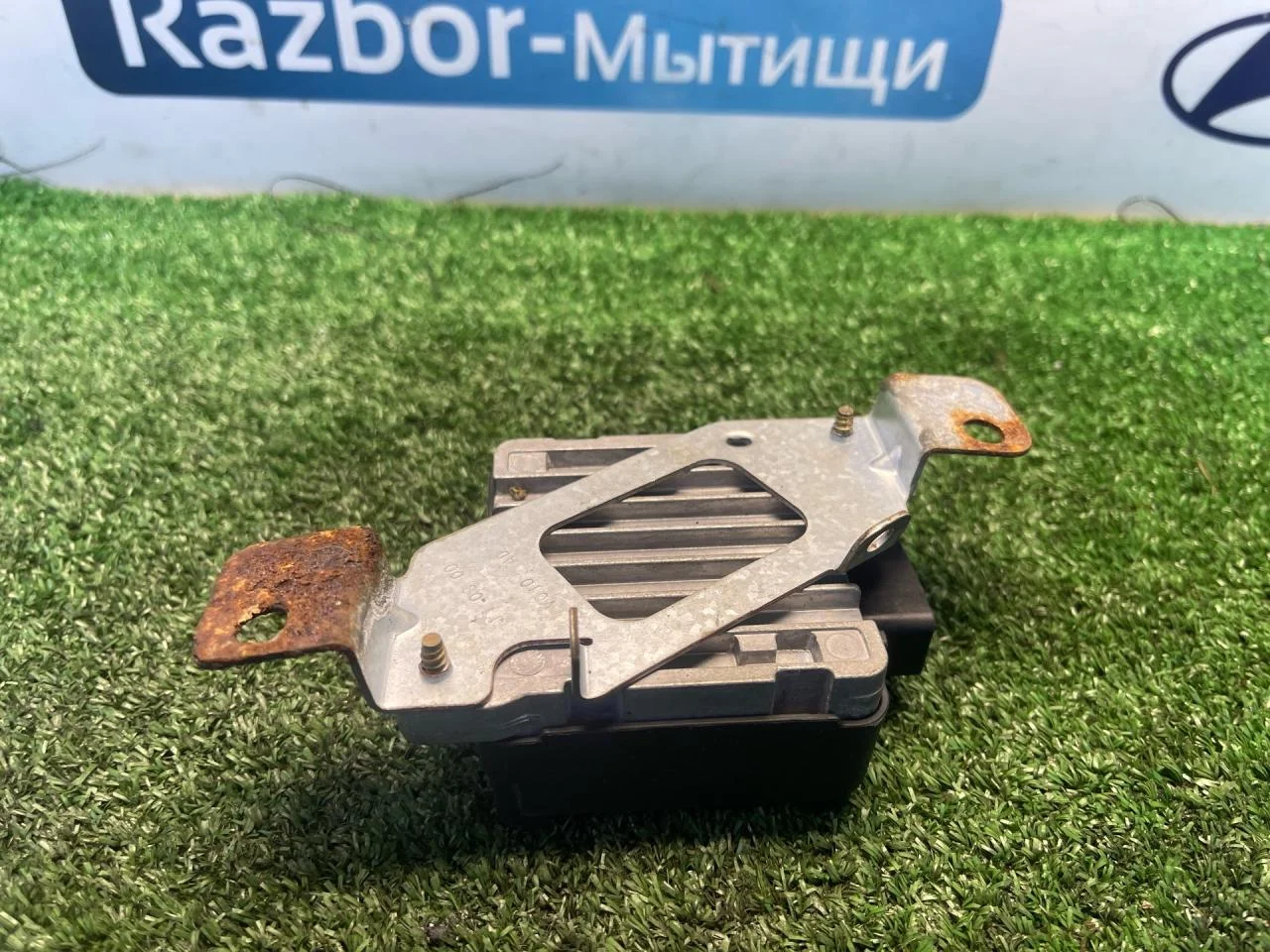 Реле бензонасоса Ford Focus 1 - миниатюра 7