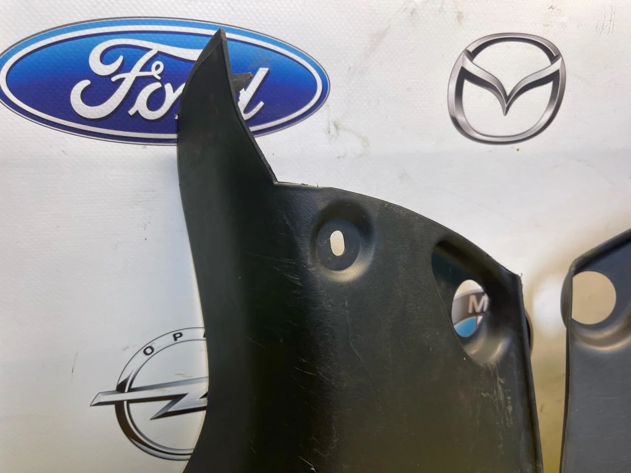 Пластик салона Ford Focus 1 - миниатюра 3