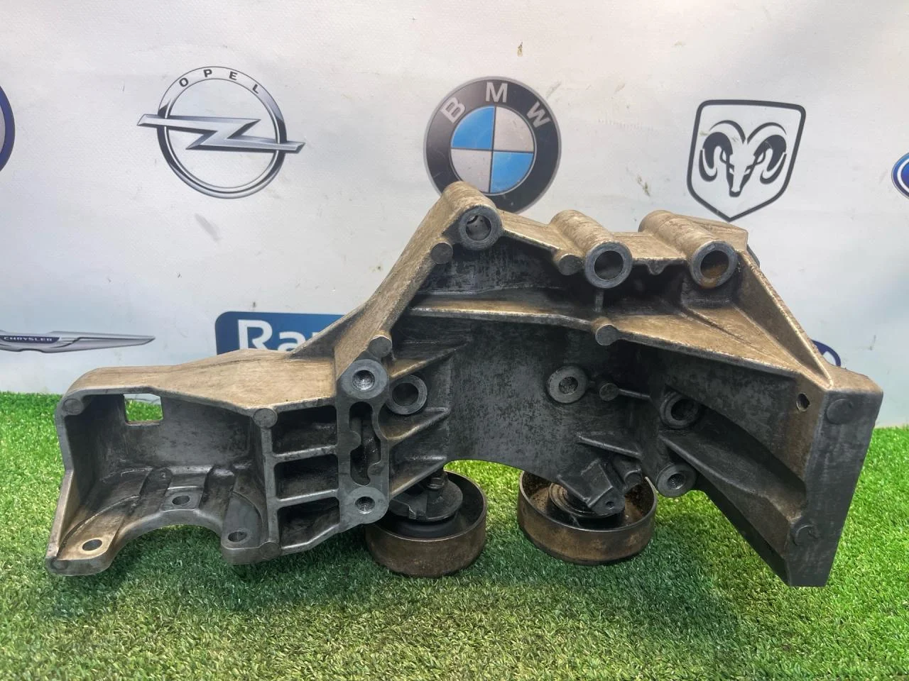 Кронштейн генератора Ford Focus 2.0 - миниатюра 7