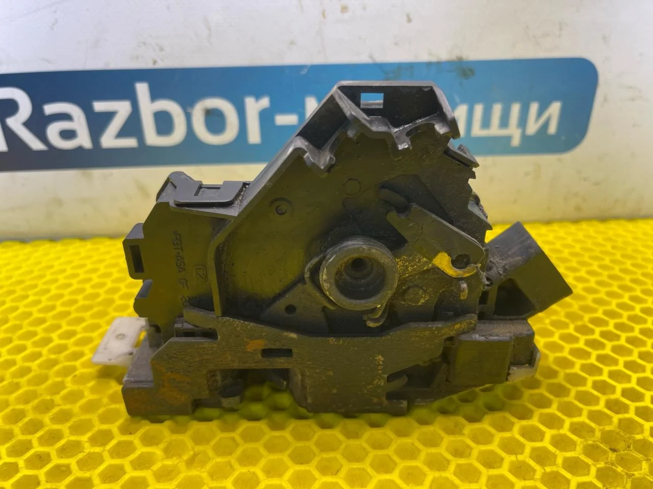 Замок двери задней левой Ford Focus - миниатюра 6