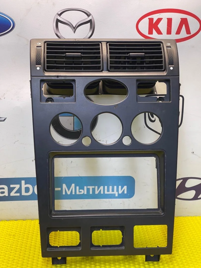Накладка консоли Ford Mondeo 3