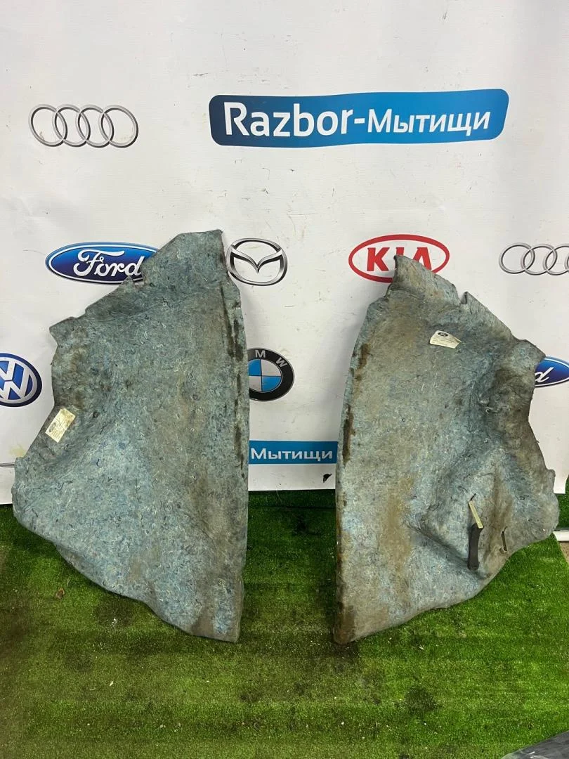 Обшивка багажника Ford Focus 1 - миниатюра 2