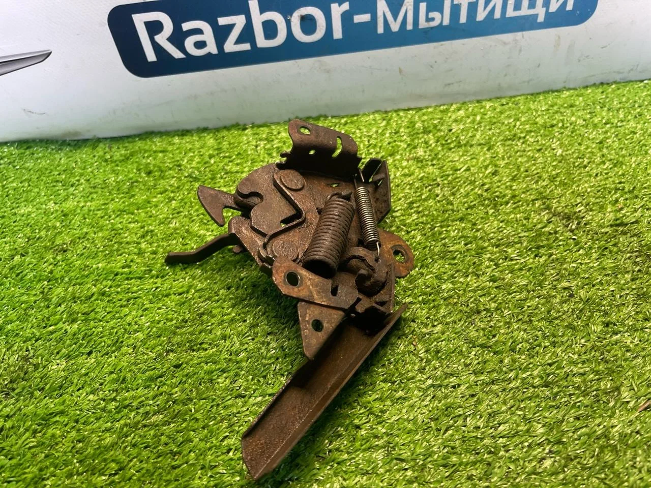 Замок капота Mitsubishi Lancer 9 - миниатюра 6