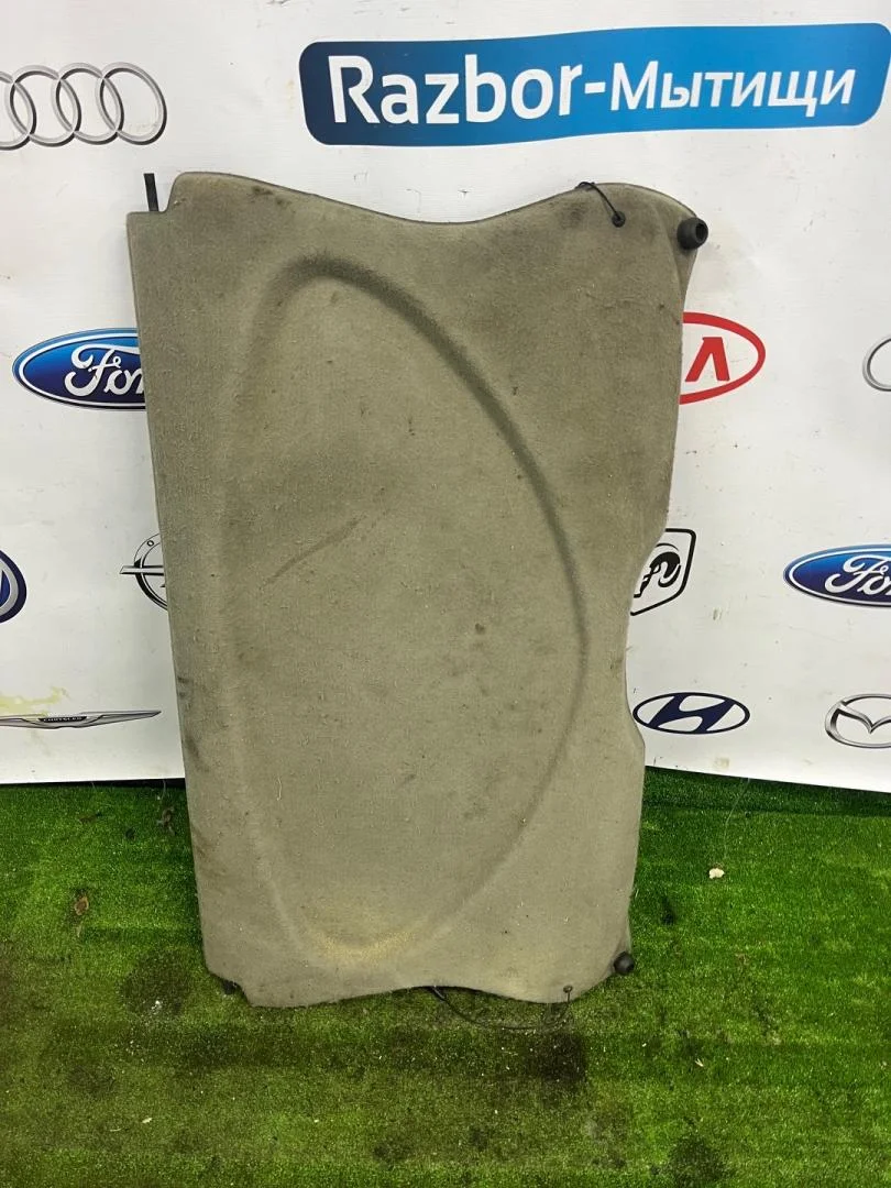 Полка багажника Ford Focus 1 - изображение 1