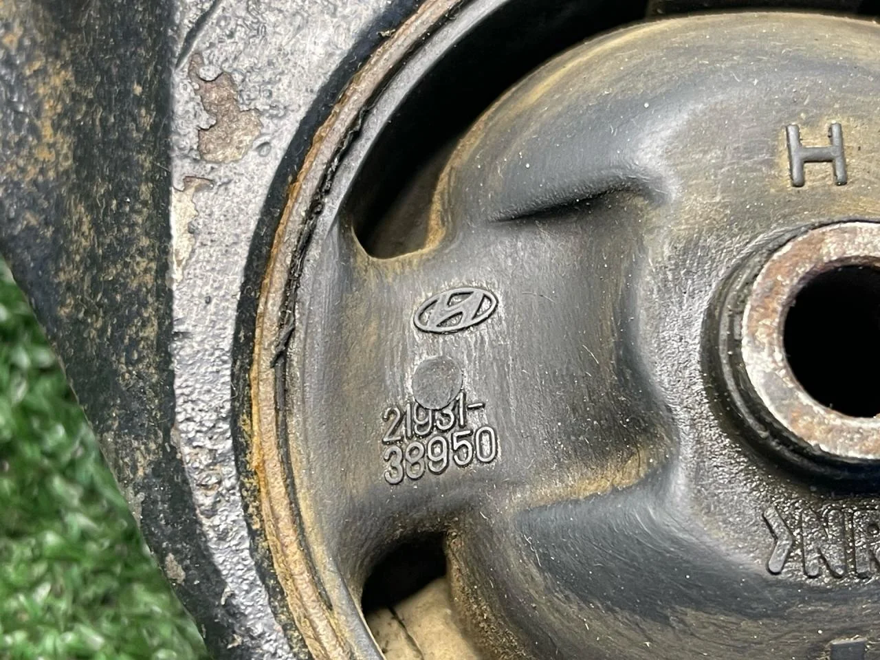 Подушка двигателя Kia Magentis 2006 - миниатюра 8