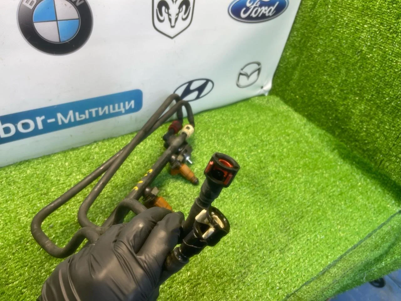 Топливная рампа Ford Focus 1 1.6 - миниатюра 8