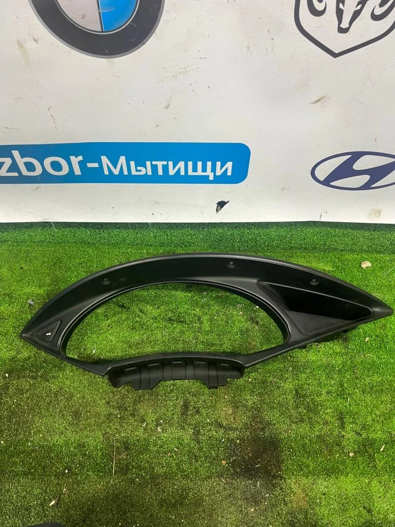 Рамка панели приборов Ford Focus 1 - изображение 1