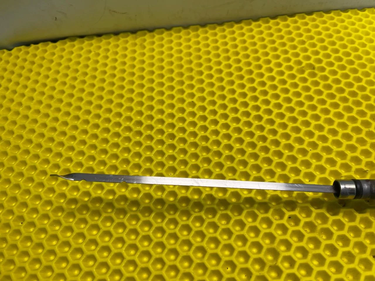 Щуп двигателя Mitsubishi Lancer 1.6 - миниатюра 5