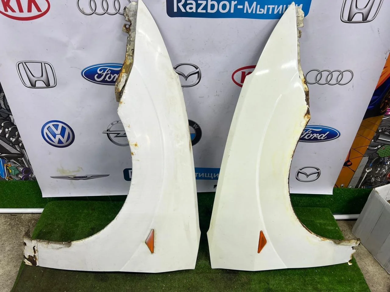 Крыло Ford Focus 1 хетчбэк - миниатюра 5
