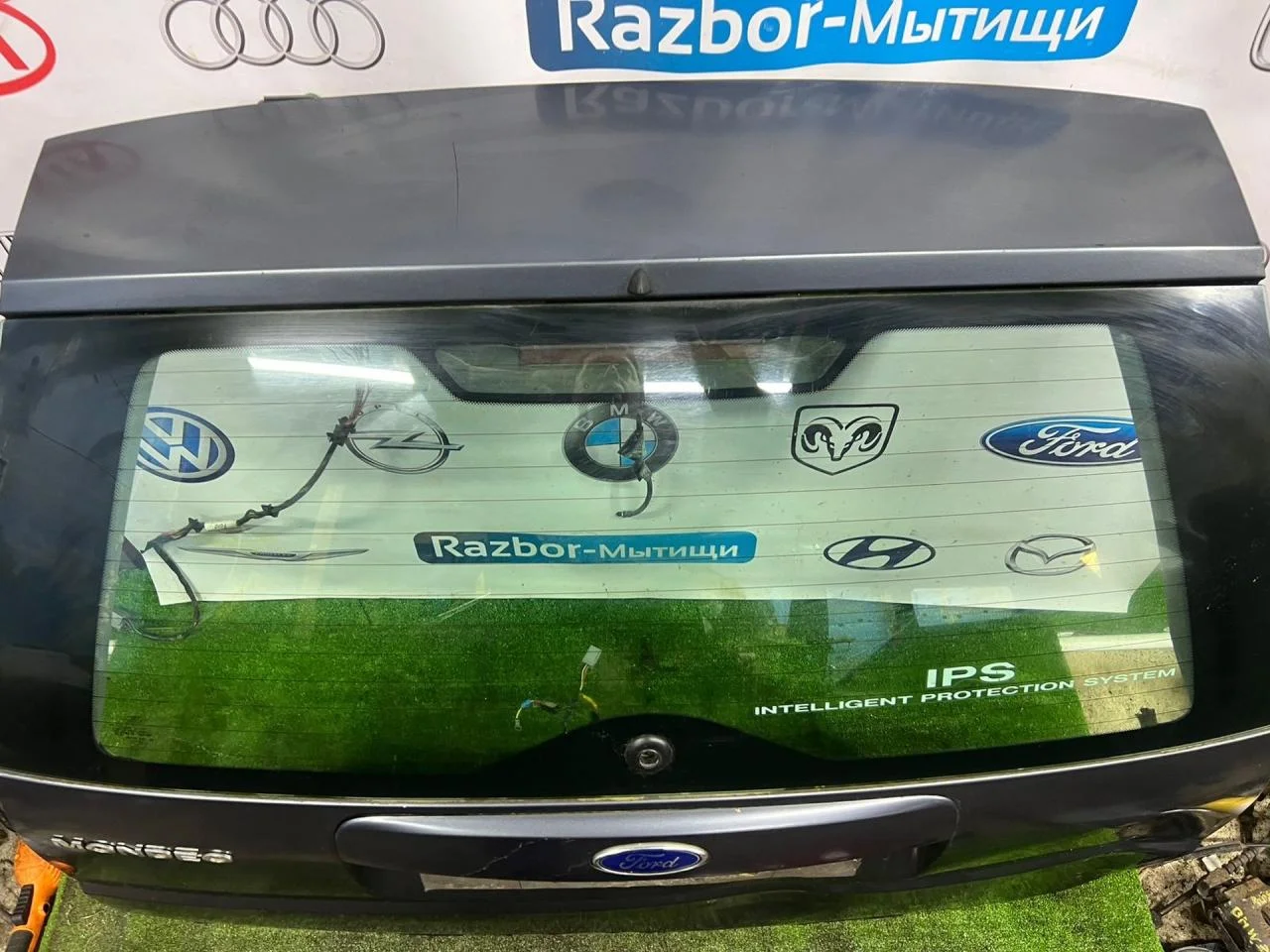 Крышка багажника Ford Mondeo 3 - миниатюра 2