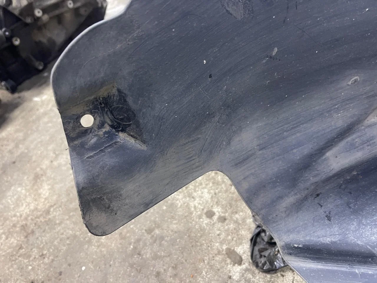 Подкрылок задний Ford Mondeo 3 универсал - миниатюра 10