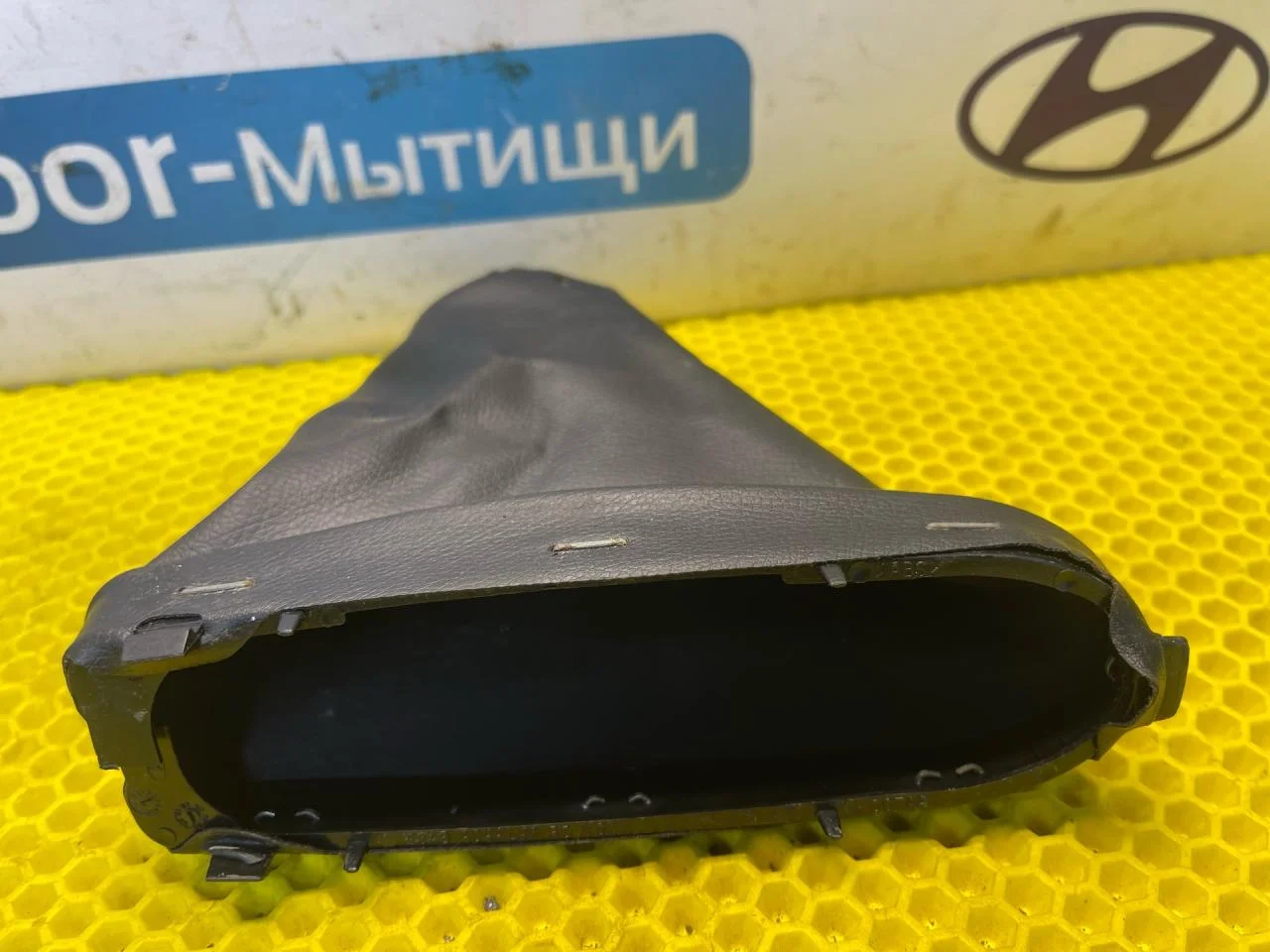 Чехол рычага КПП Ford Focus 1 - миниатюра 6