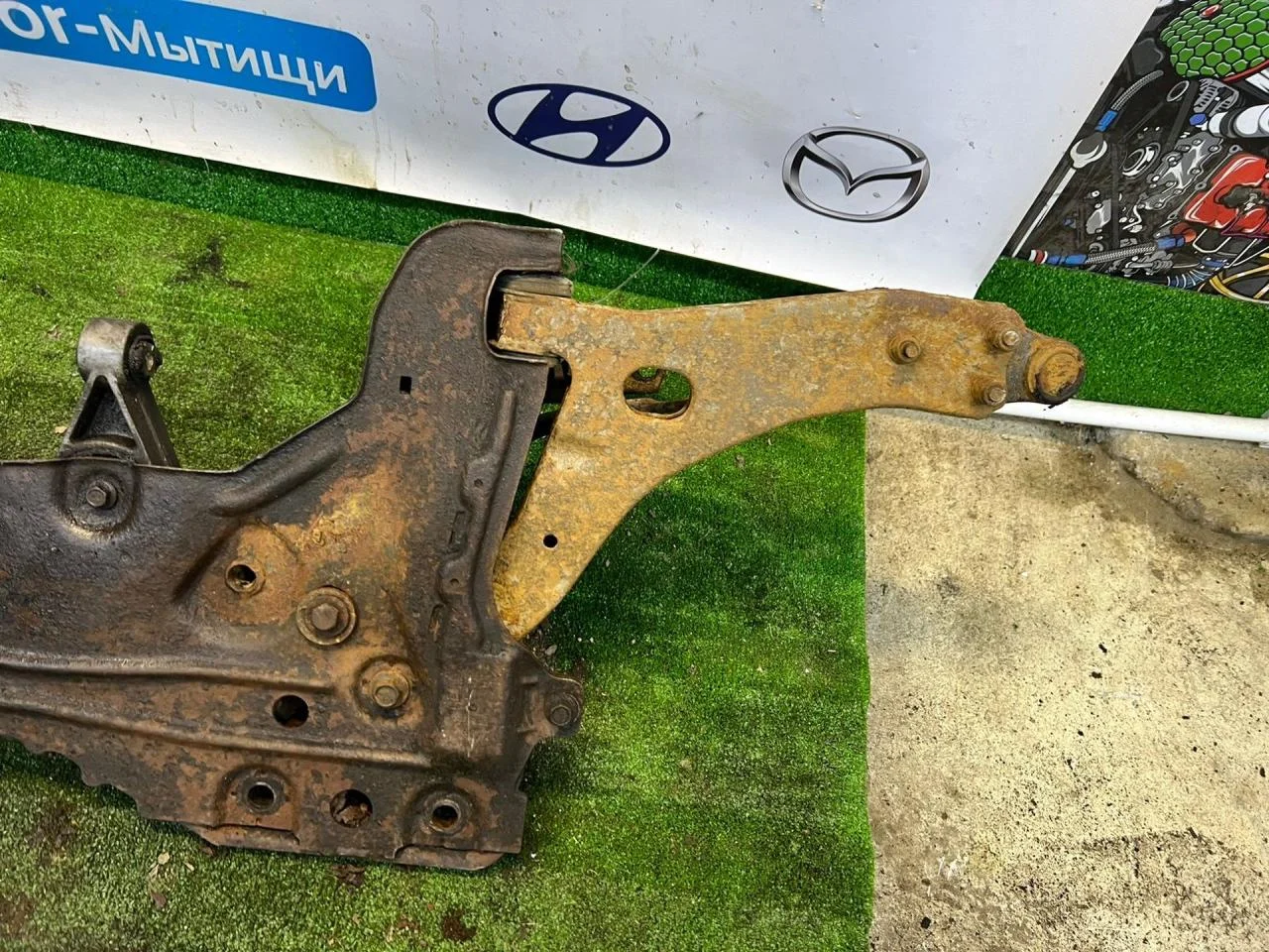Передняя балка Ford Focus 1 - миниатюра 8