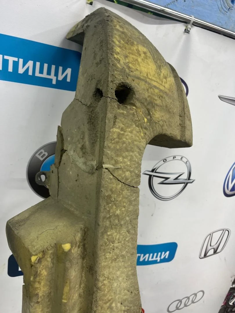 Абсорбер бампера задний Ford Focus 1 седан - миниатюра 2