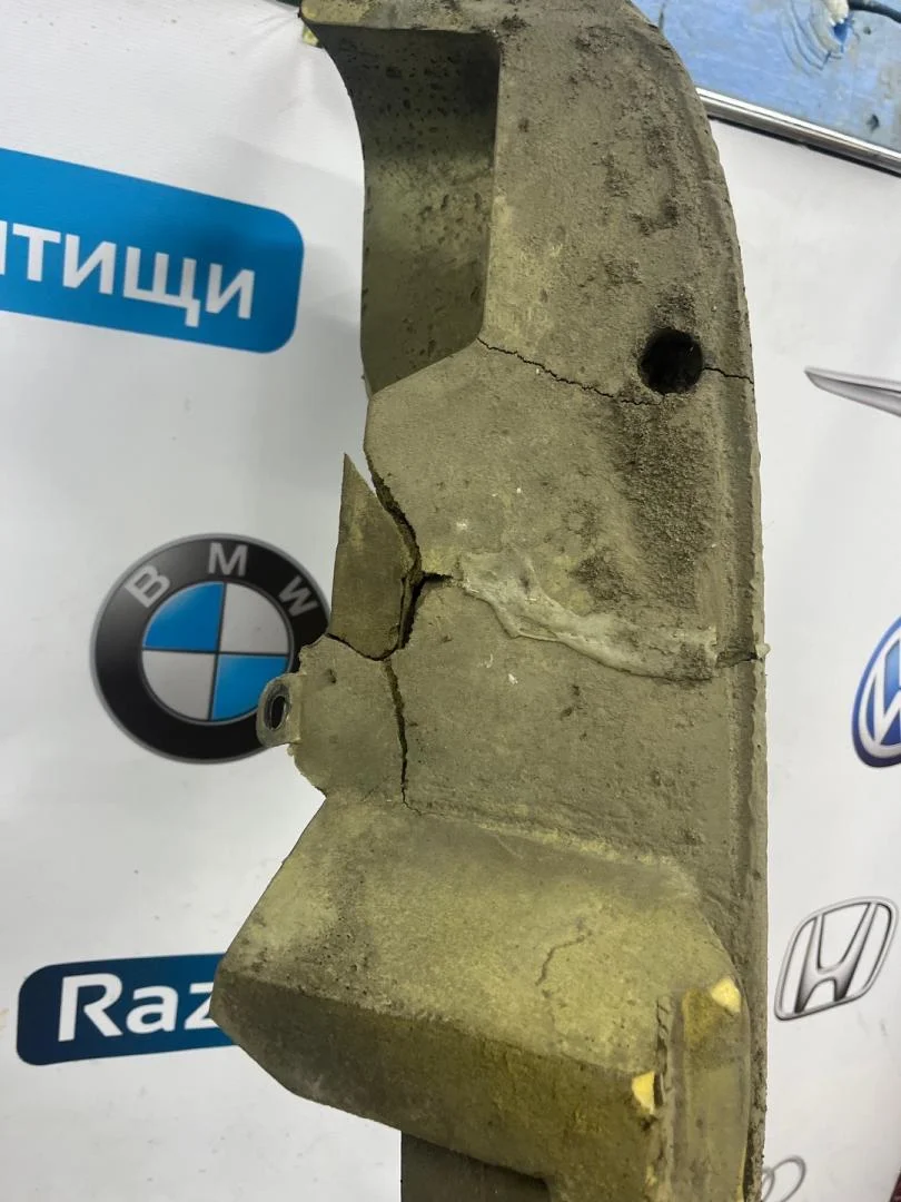 Абсорбер бампера задний Ford Focus 1 седан - миниатюра 3