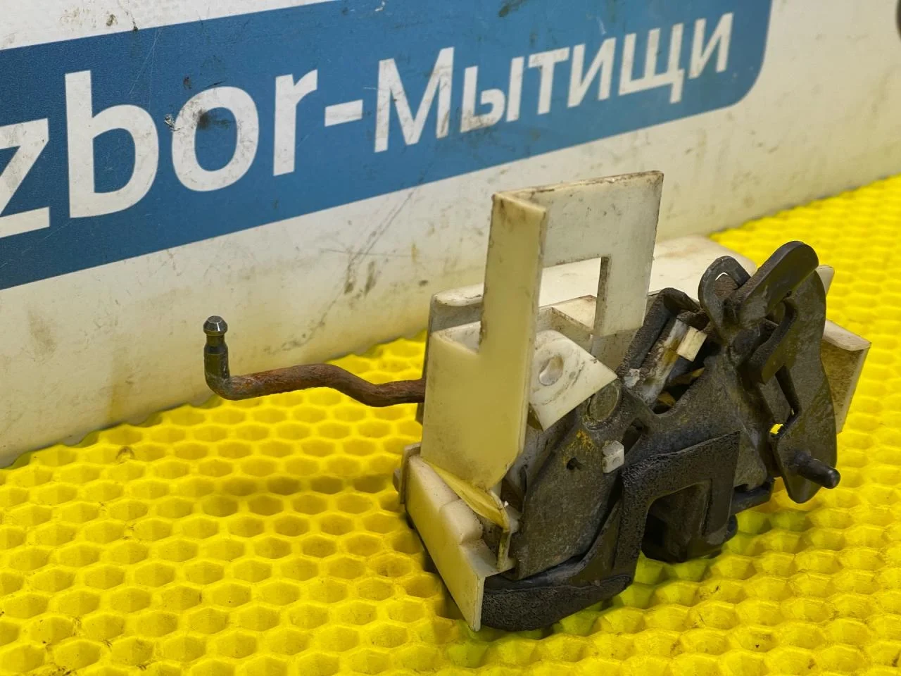 Замок двери задней левой Kia Magentis - миниатюра 2