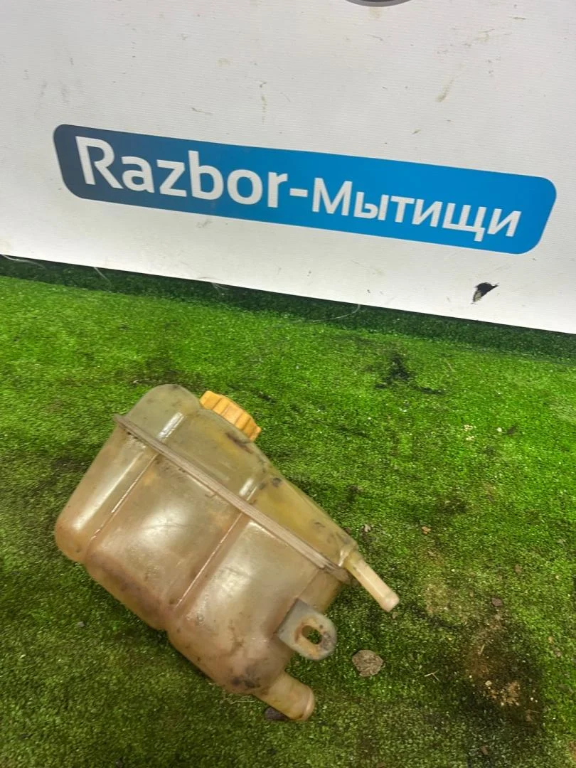 Бачок расширительный Ford Focus 1 - миниатюра 3