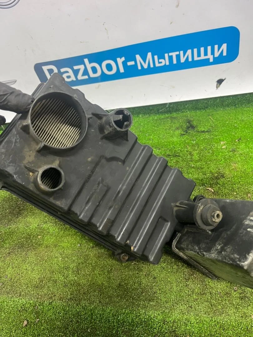 Корпус воздушного фильтра Ford Focus 1 - миниатюра 2