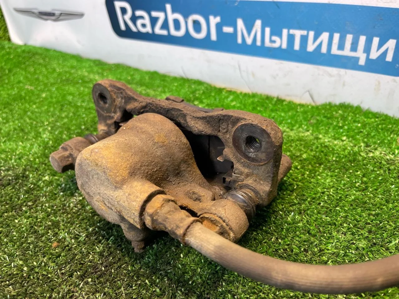 Суппорт задний правый Mitsubishi Lancer 9 - миниатюра 8