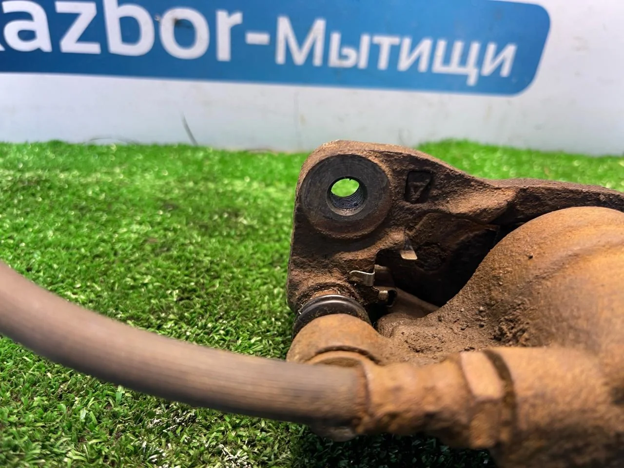 Суппорт задний левый Mitsubishi Lancer 9 - миниатюра 8