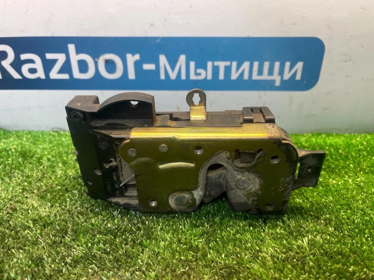 Замок двери задней левой Ford Focus 1 - миниатюра 4