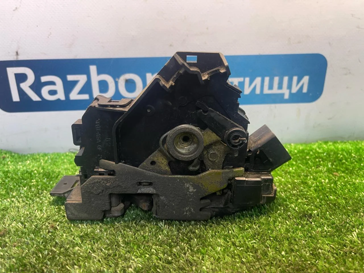 Замок двери задней левой Ford Focus 1 - миниатюра 6
