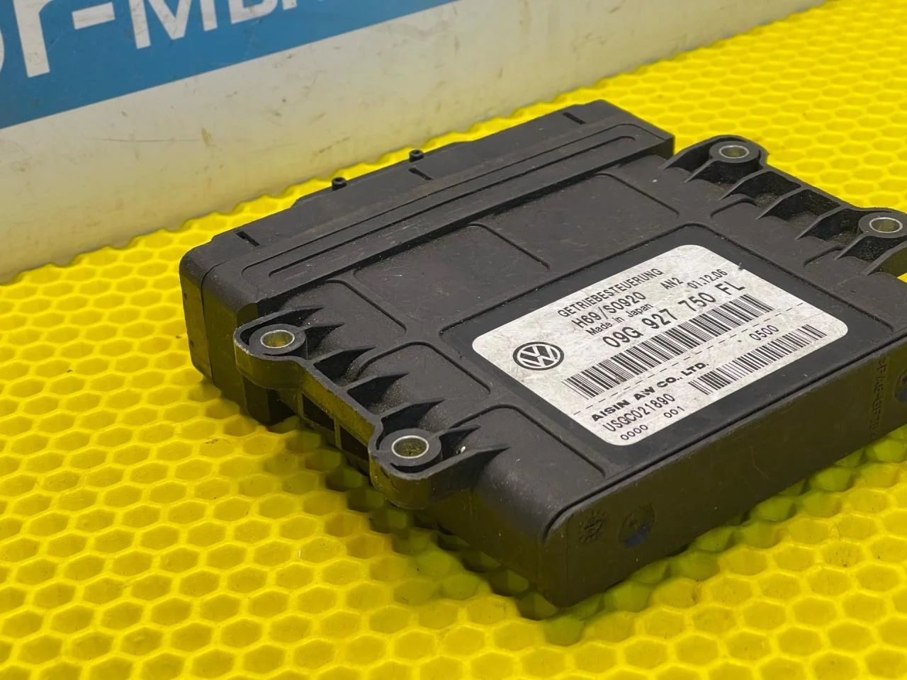 Блок управления АКПП Volkswagen Jetta 5 - миниатюра 2