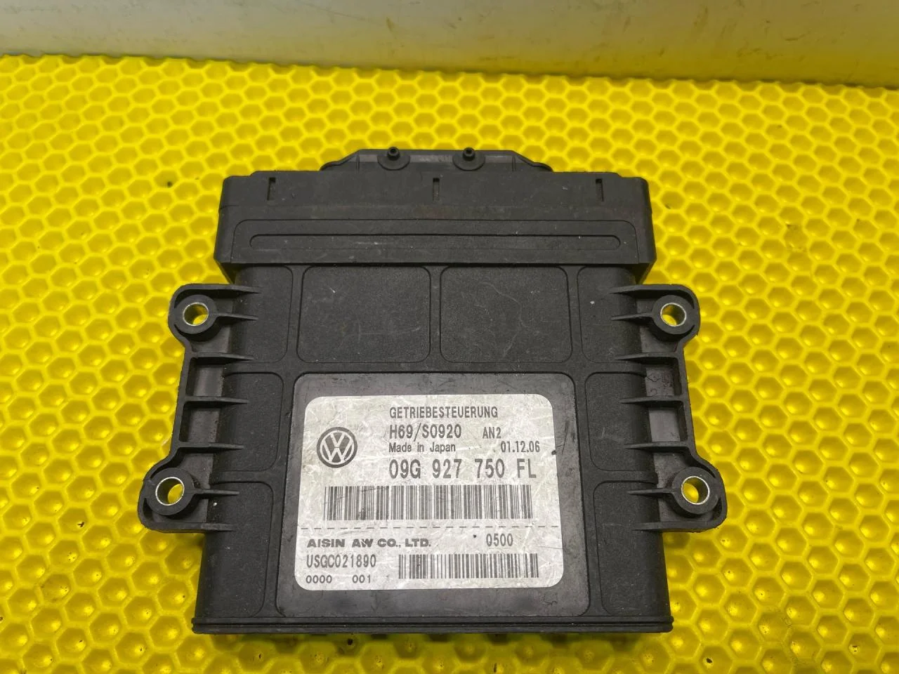 Блок управления АКПП Volkswagen Jetta 5 - миниатюра 4