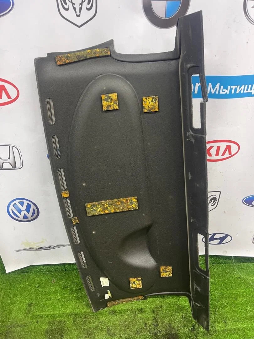 Полка багажника Ford Focus седан 1 - миниатюра 6