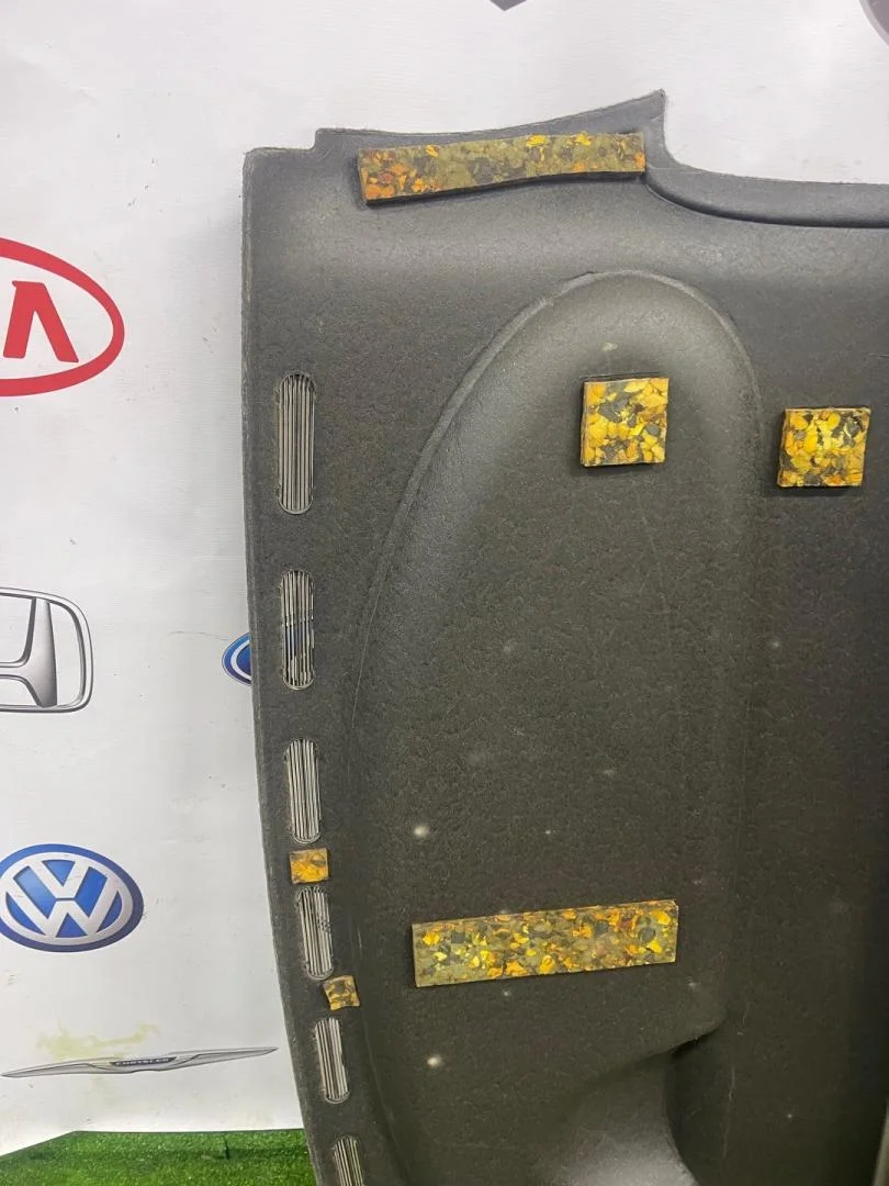 Полка багажника Ford Focus седан 1 - миниатюра 8