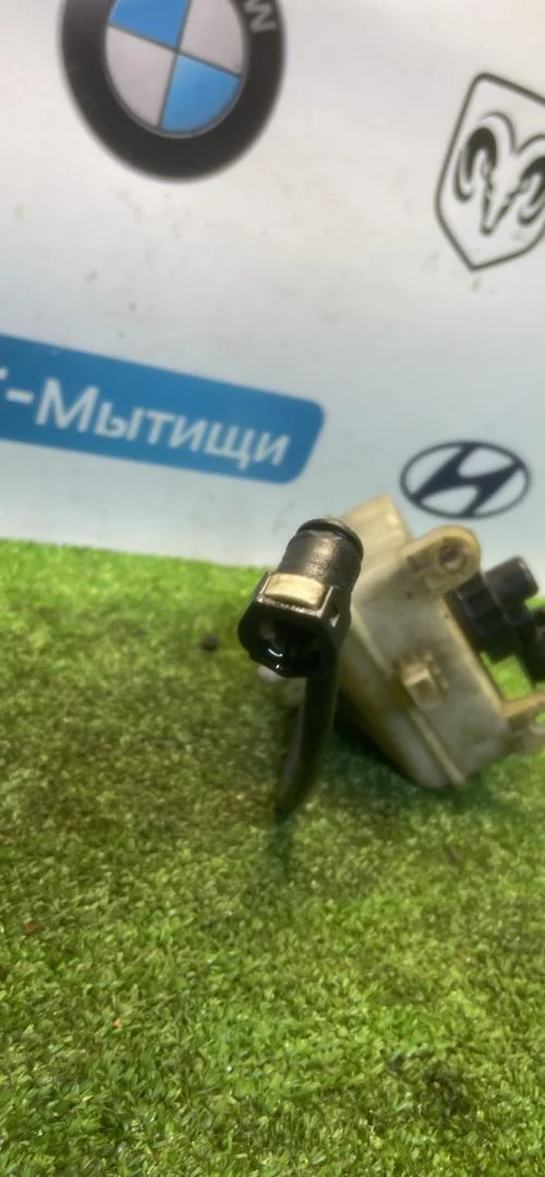 Главный тормозной цилиндр Ford Focus 1 - миниатюра 4