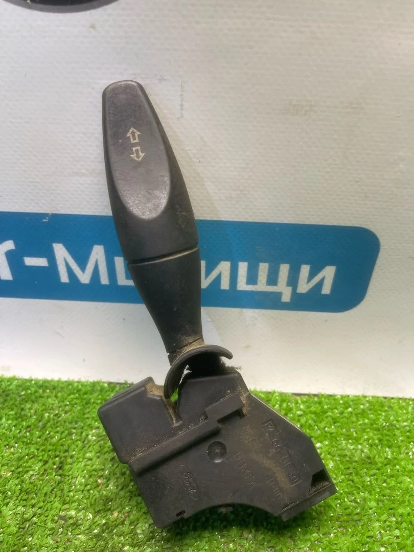Переключатель подрулевой (стрекоза) Ford Focus - миниатюра 3