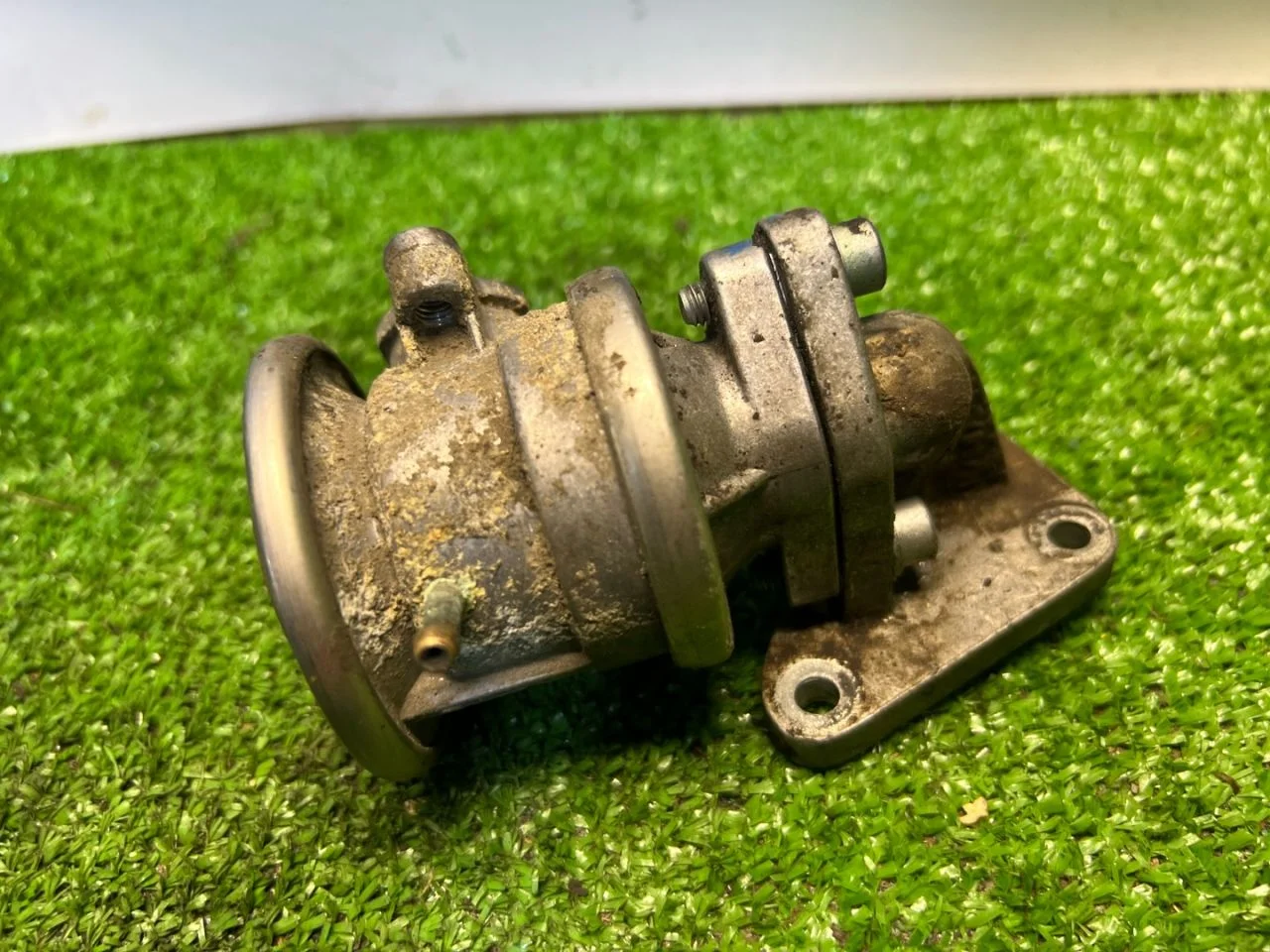 Клапан EGR Audi A6 C5 4B5 2000 078198402C - миниатюра 4