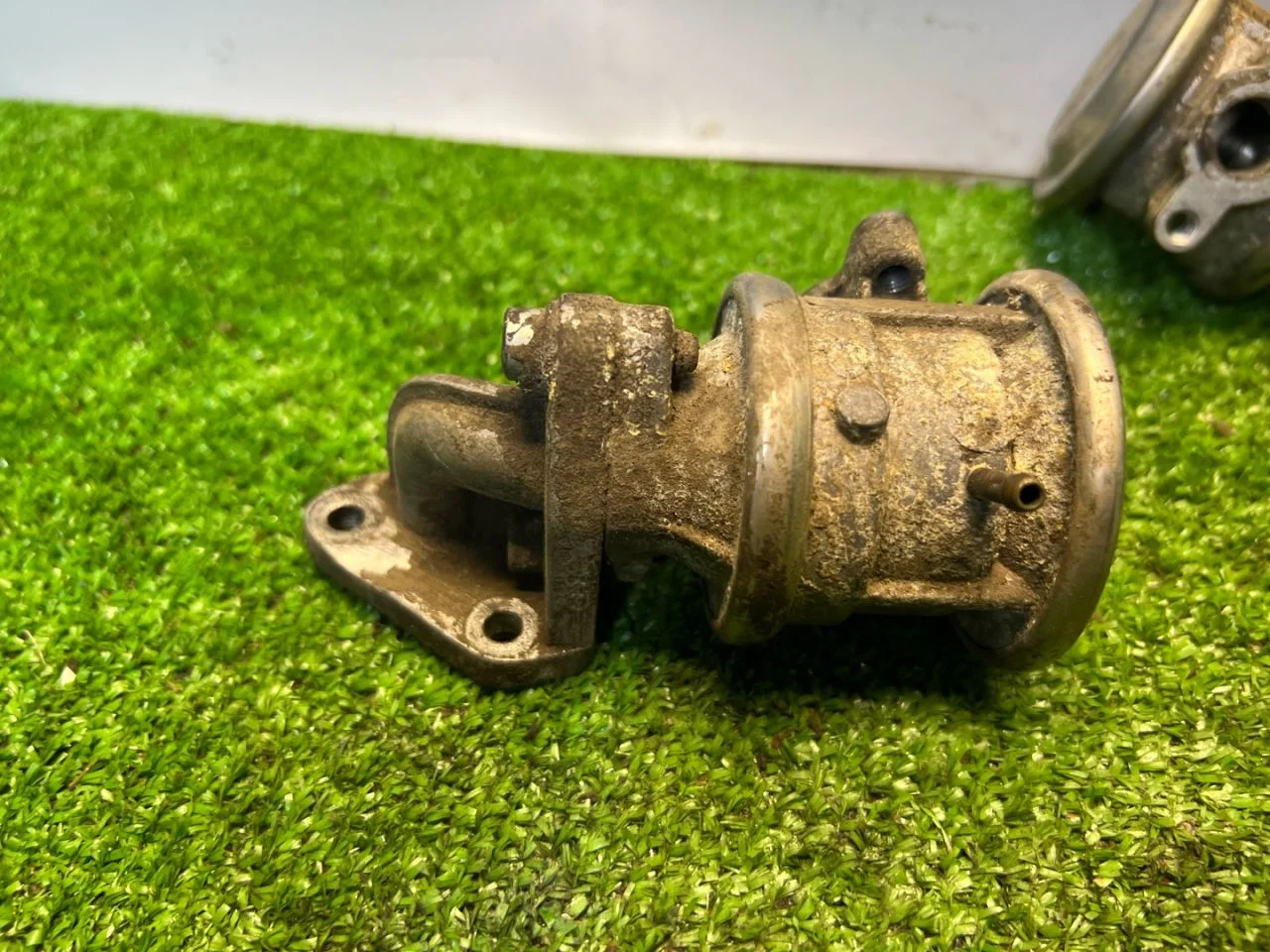 Клапан EGR Audi A6 C5 4B5 2000 078198402C - миниатюра 5