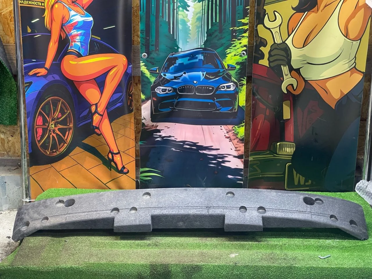 Абсорбер бампера Ford Focus 1 седан - изображение 1