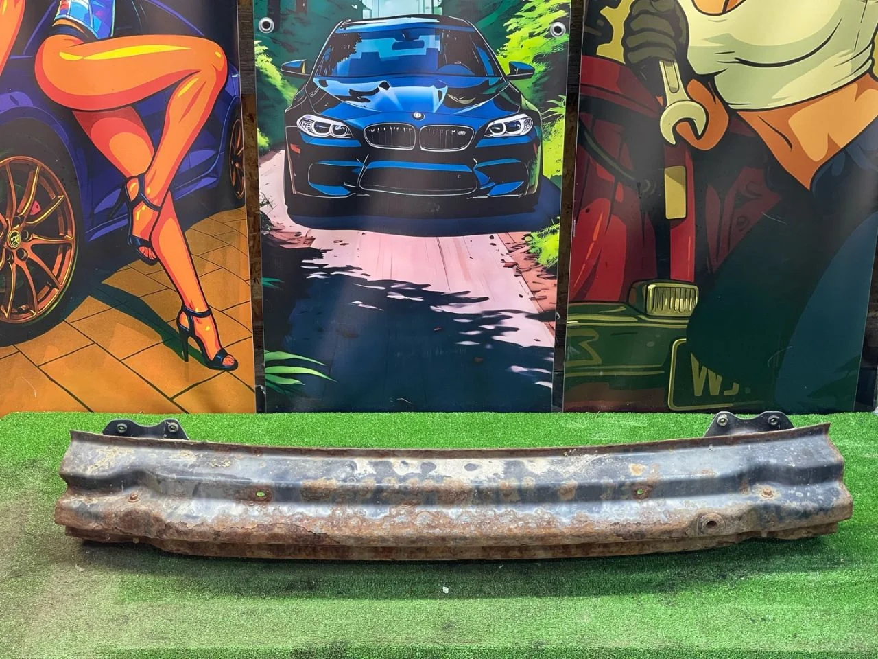 Усилитель заднего бампера Ford Mondeo 3 - изображение 1