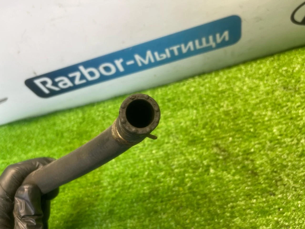Патрубок отопителя Ford Focus 1 - миниатюра 6