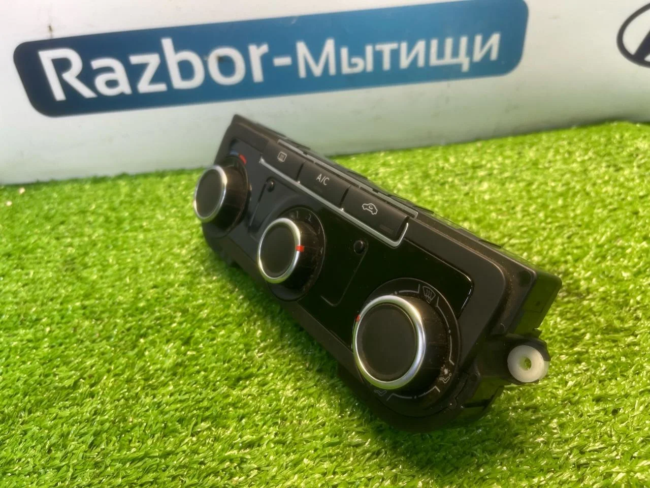 Блок управления климата Skoda Octavia 2 - миниатюра 2