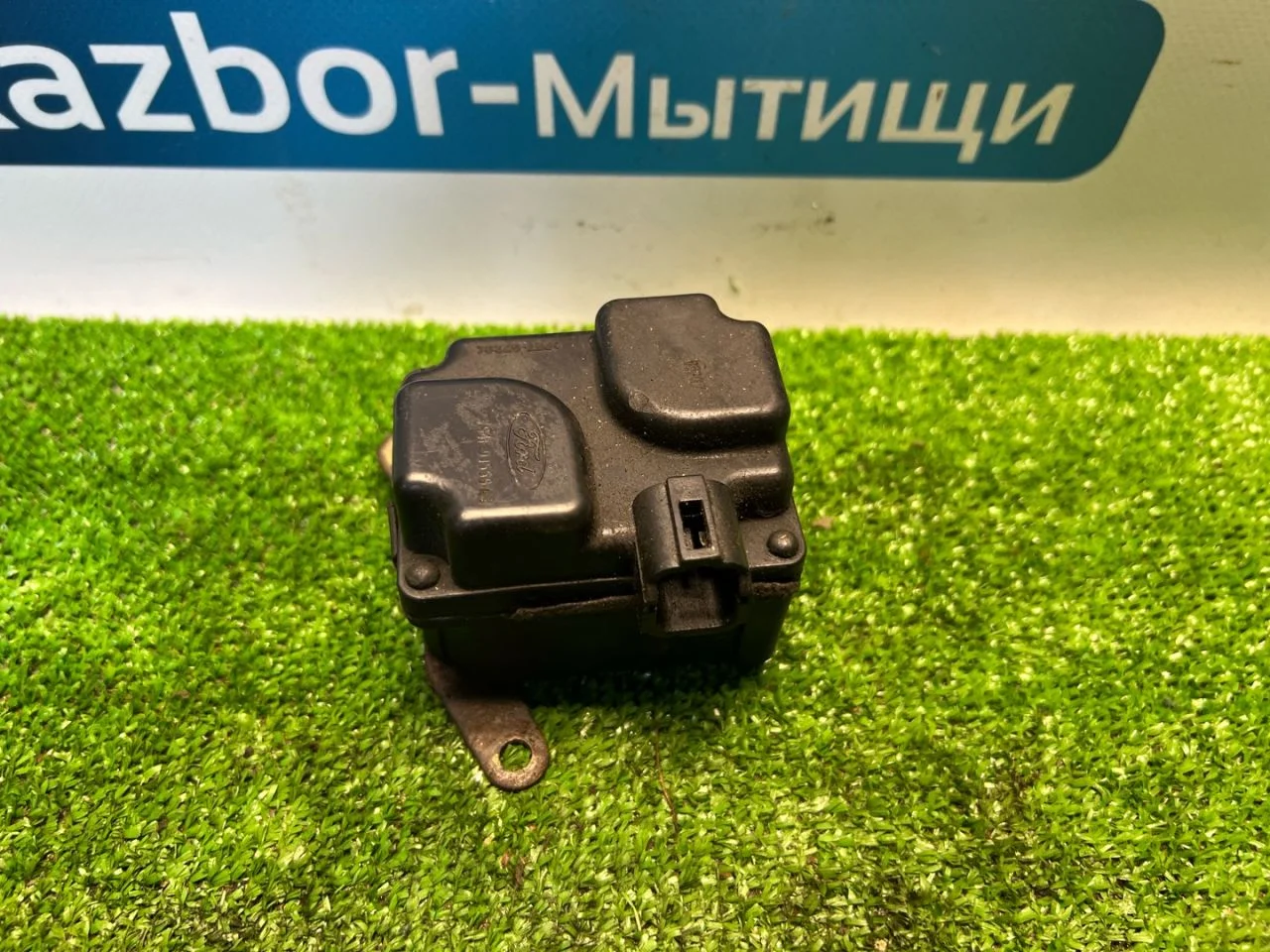 Сервопривод впускного коллектора Ford Focus 1 2.0 - изображение 1