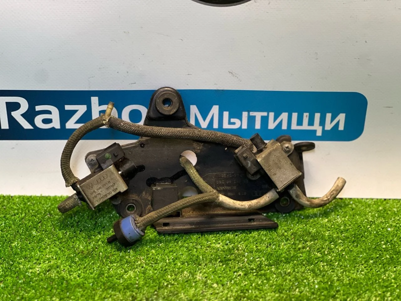 Электромагнитный клапан Audi A6 C5 4B5 2000 - миниатюра 5