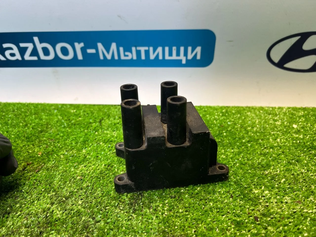 Катушка зажигания Ford Focus CAK 2001 988F12029AC - миниатюра 4