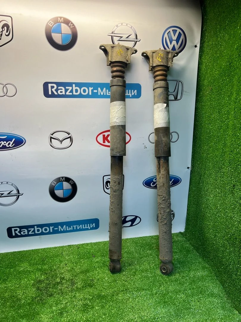 Стойка амортизатора задняя Ford Focus 2 BK 2006 - миниатюра 2