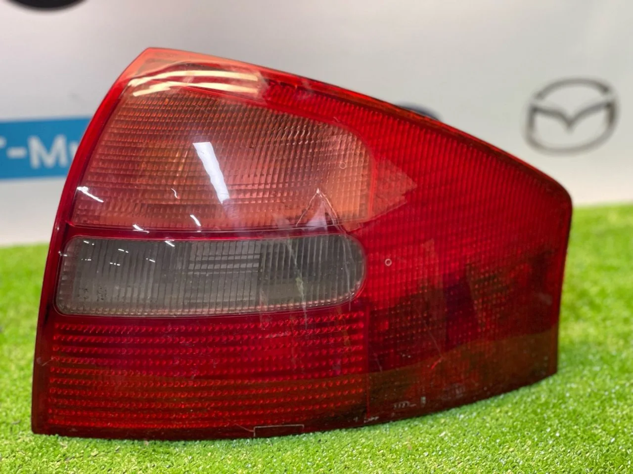 Фонари задние (комплект) Audi A6 C5 4B5 2000 - миниатюра 3