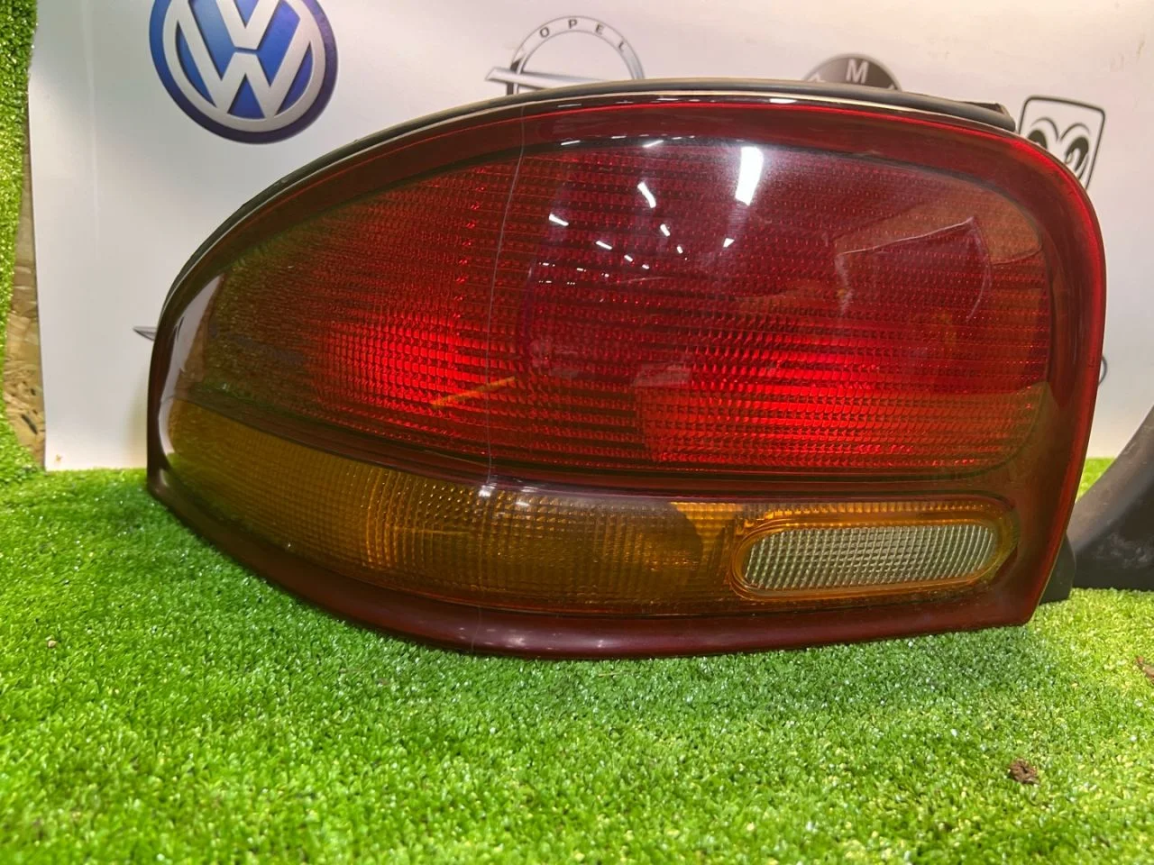 Фонарь задний Chrysler Sebring FJ 1998 4805350AB - миниатюра 7